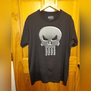 NWOT Marvel Large 42-44 Mens tshirt